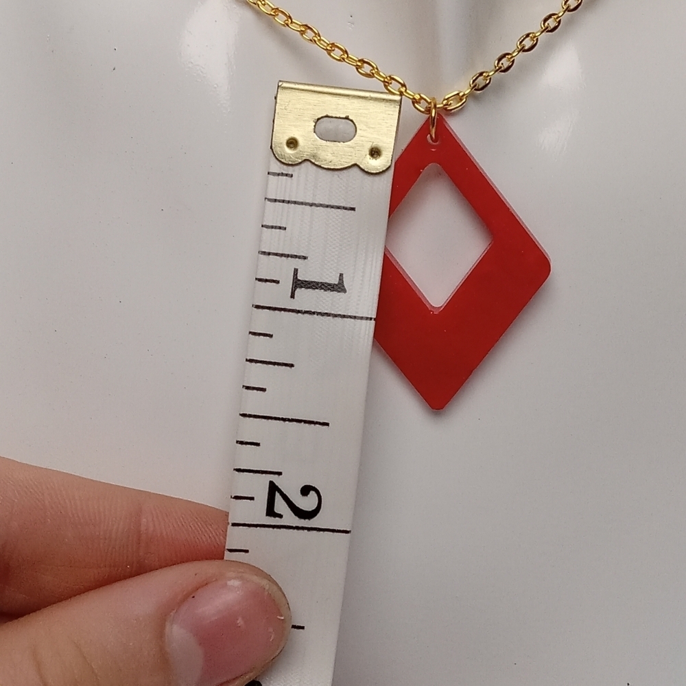 Elegant Red Diamond Pendant Necklace - Picture 3 of 5